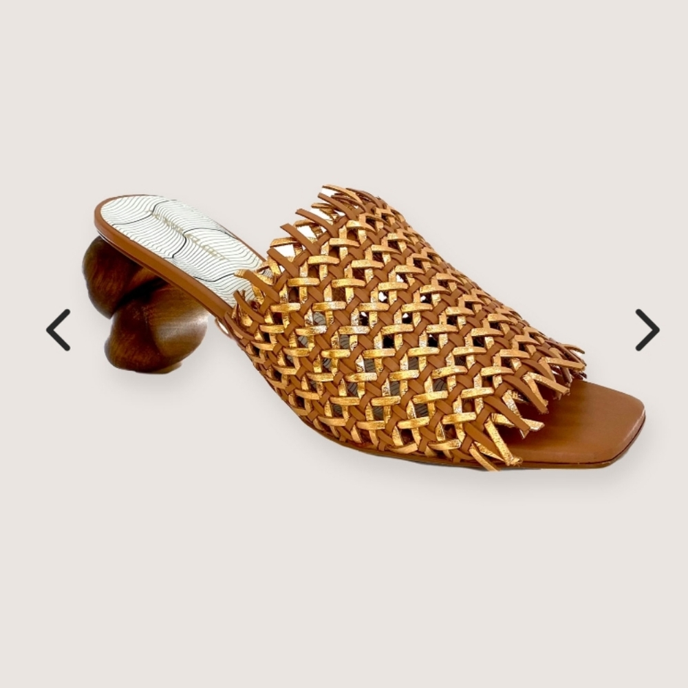 NORTHFLEET Clara Mule with Wooden Heel - Picture 1 of 12